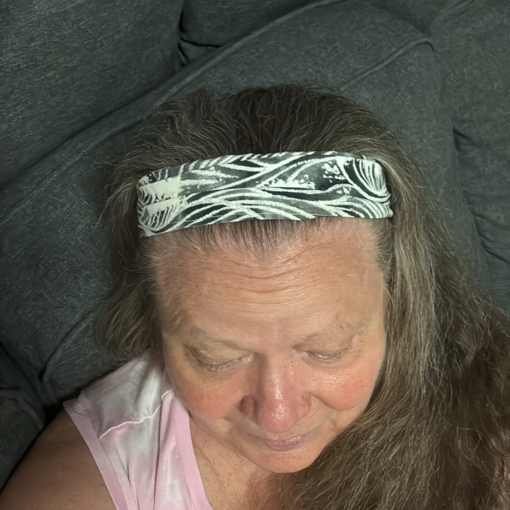 Kahele Maui Handmade Headwrap Black & White Waves Print OS